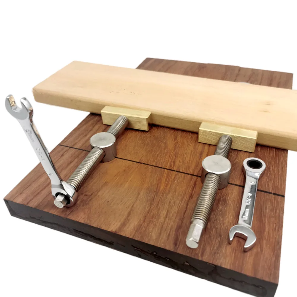 Morsetto da Banco Regolabile p - Bench Dog Hole recensione e prezzo